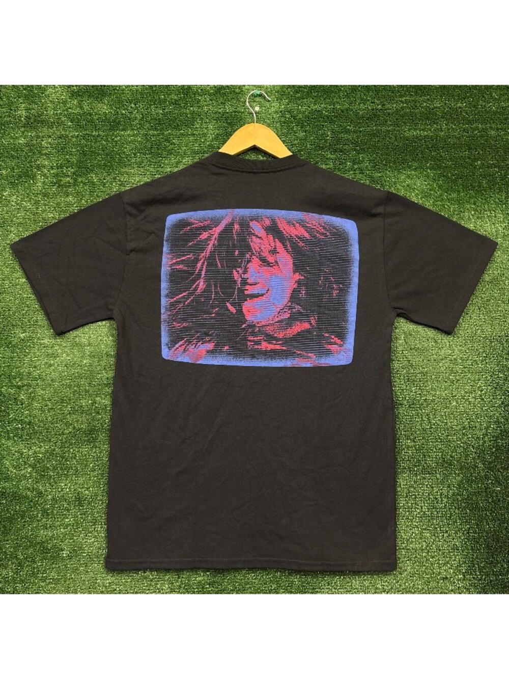 Billie Eilish Hit Me Hard and Soft The Tour Movie T-Shirt Size Large